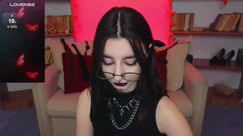 Mistress__Marcelline Adult Chat October 3, 2025