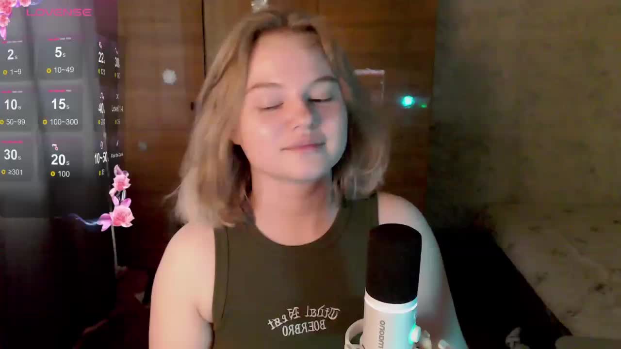 Kitty-Rain Adult Chat October 3, 2025