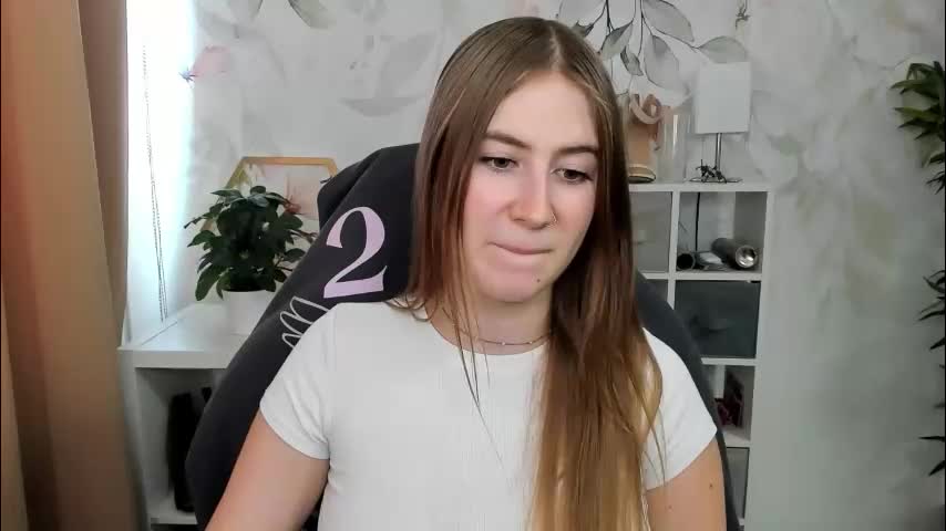 meganx_candy Adult Chat October 3, 2025