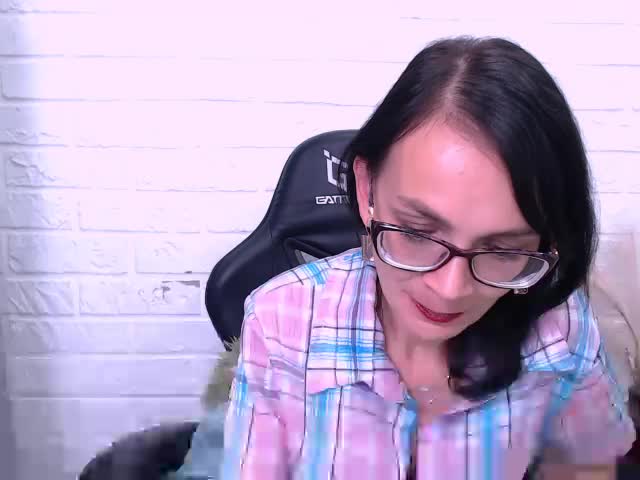 DarkOpiumX Adult Chat October 3, 2025