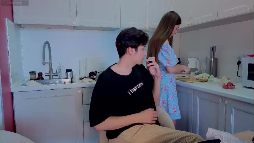 ihavepaws33 Adult Chat October 3, 2025