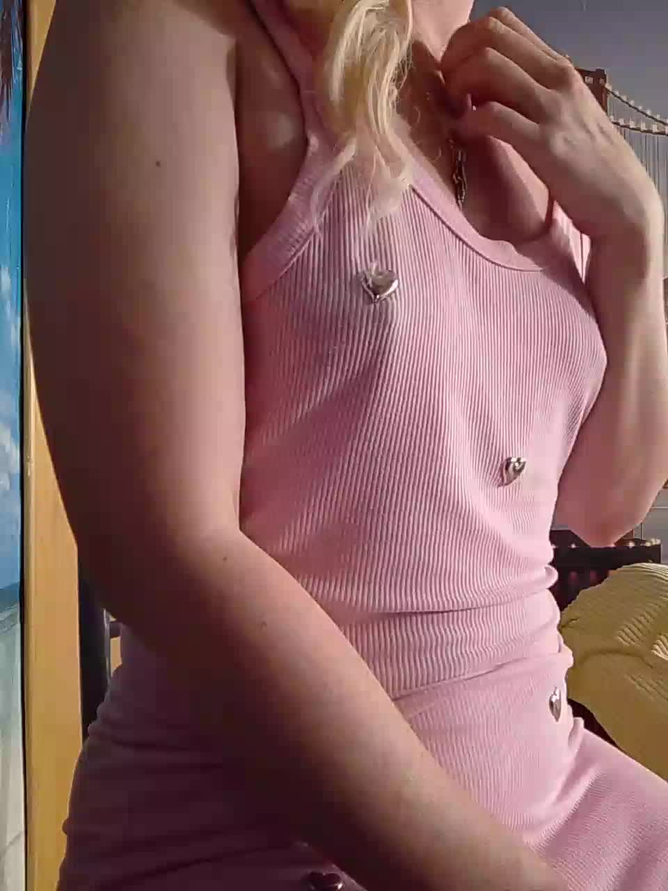 MoniKkkkkkkkkk Adult Chat October 3, 2025