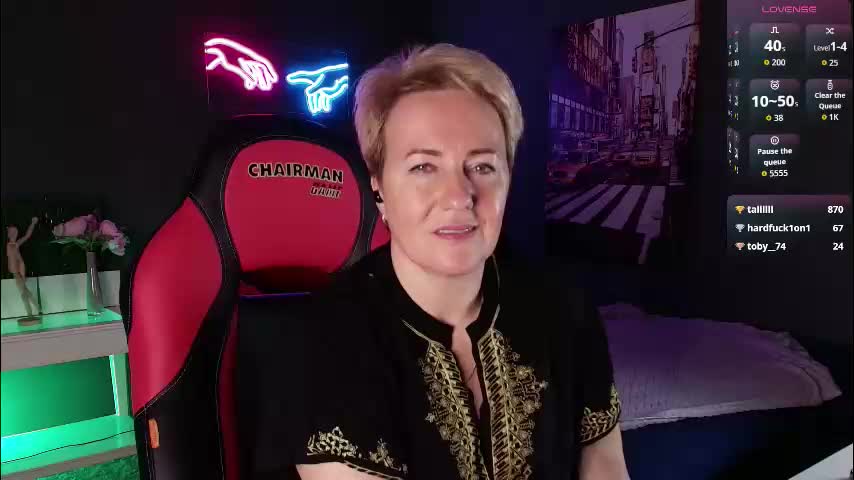 nika_smit Adult Chat October 4, 2025