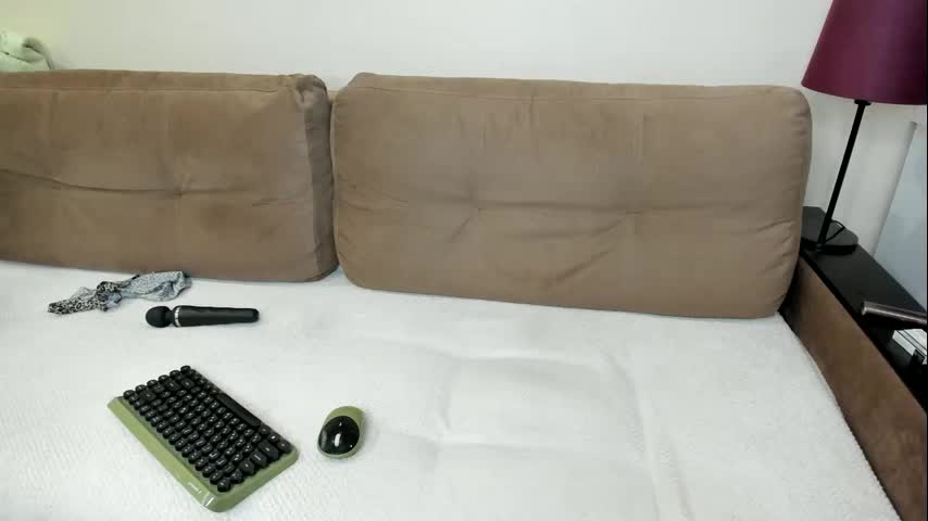 nikki000cool Adult Chat October 4, 2025