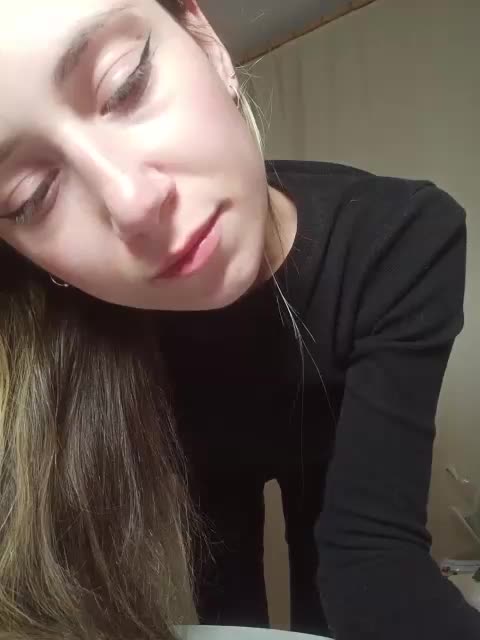 MilkyGirl Adult Chat October 4, 2025