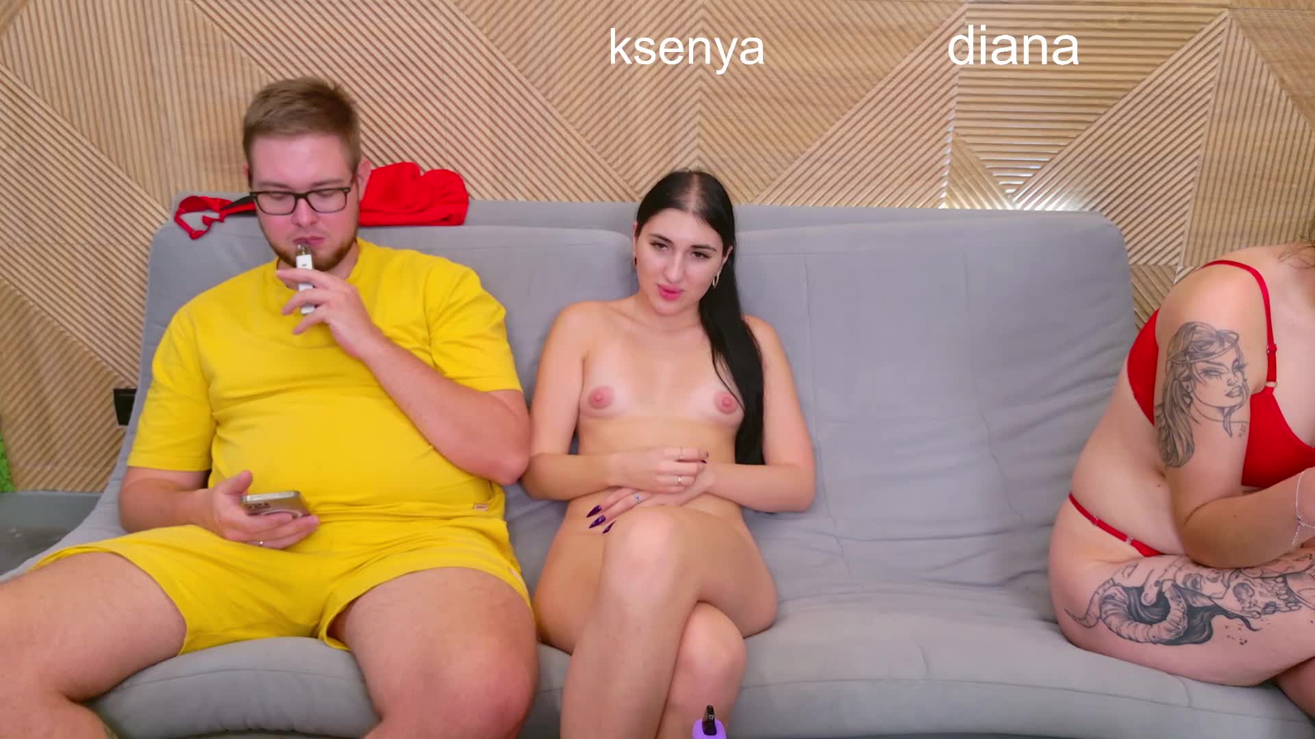 WebcamSlut Adult Chat October 4, 2025