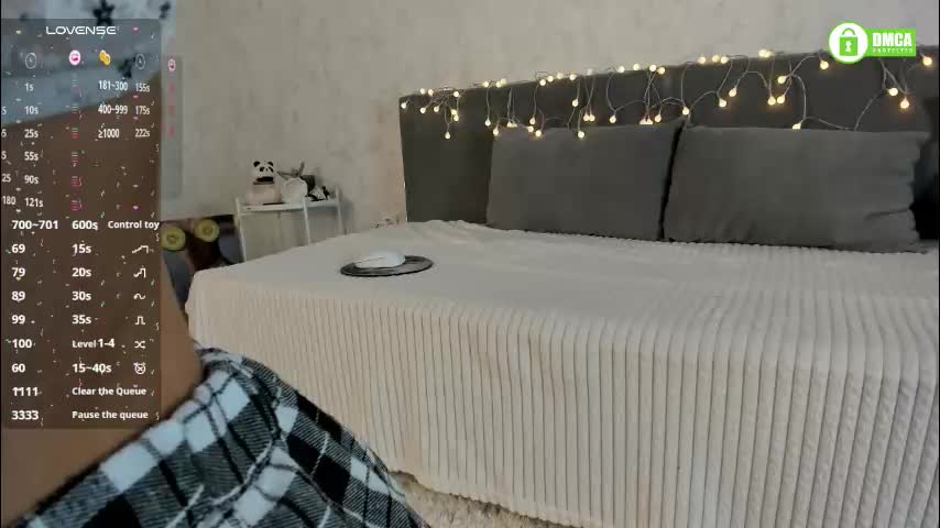 naomi_tara Adult Chat October 4, 2025