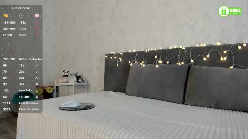 naomi_tara Adult Chat October 4, 2025