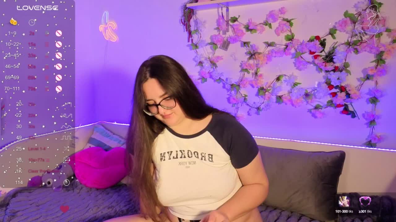 MiraSevan999 Adult Chat October 4, 2025