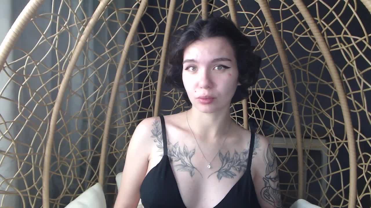 Lulu-Sun Adult Chat October 4, 2025