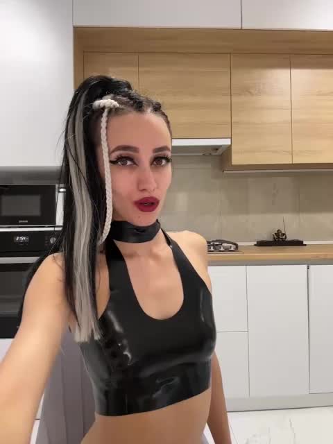 -SATIVA- Adult Chat October 4, 2025