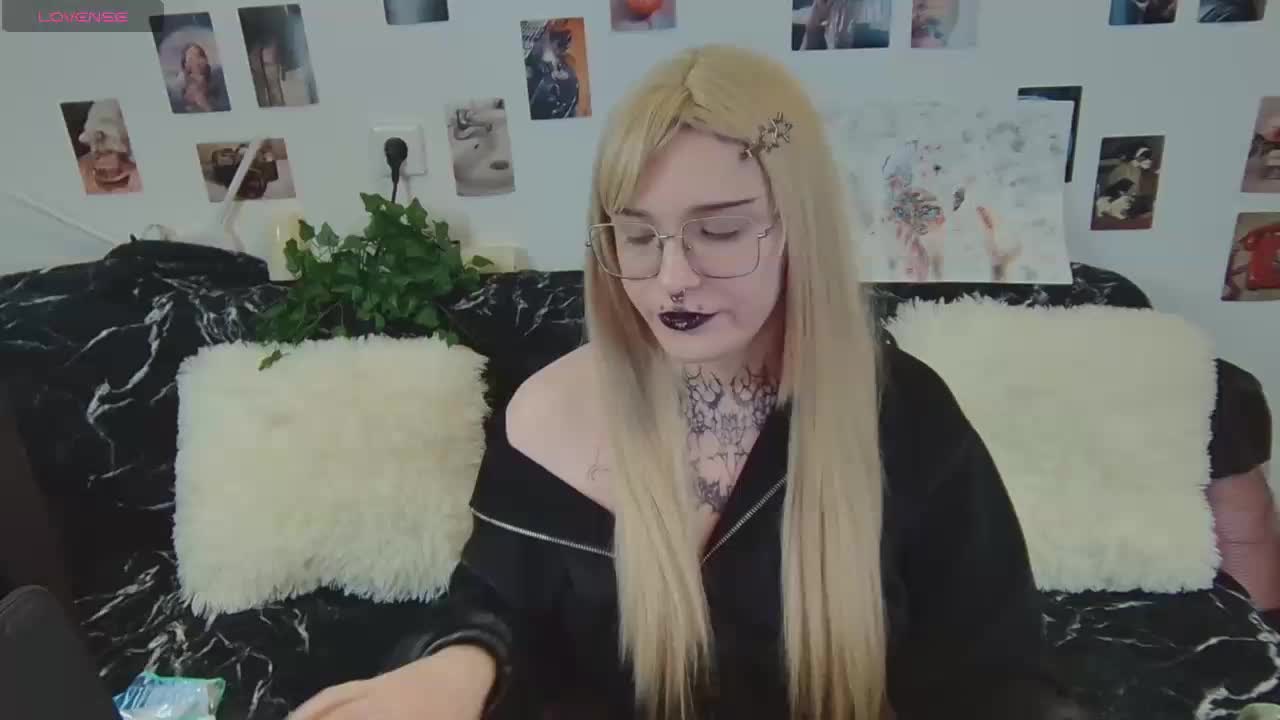 sashasextape2 Adult Chat October 4, 2025