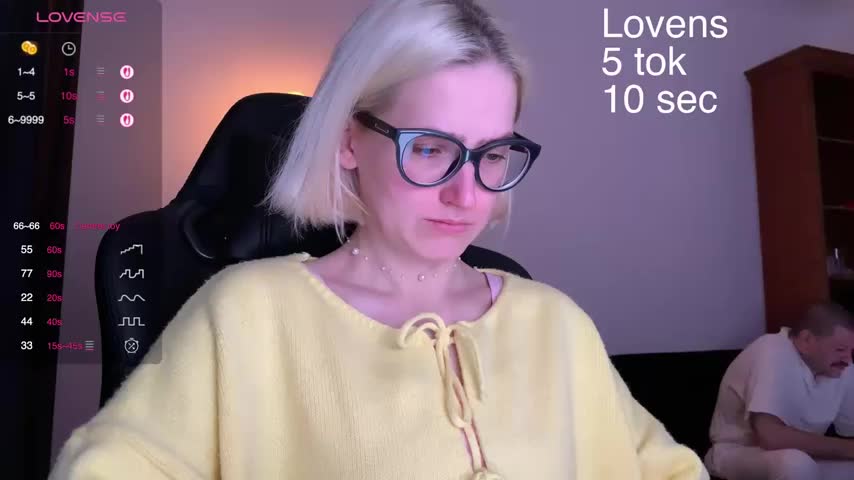 Sexy_Sweets Adult Chat October 4, 2025