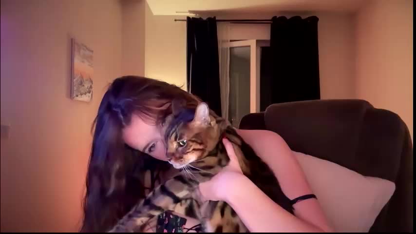 bitter_moon Adult Chat October 4, 2025