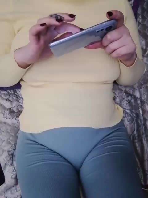 -Tiffany- Adult Chat October 4, 2025