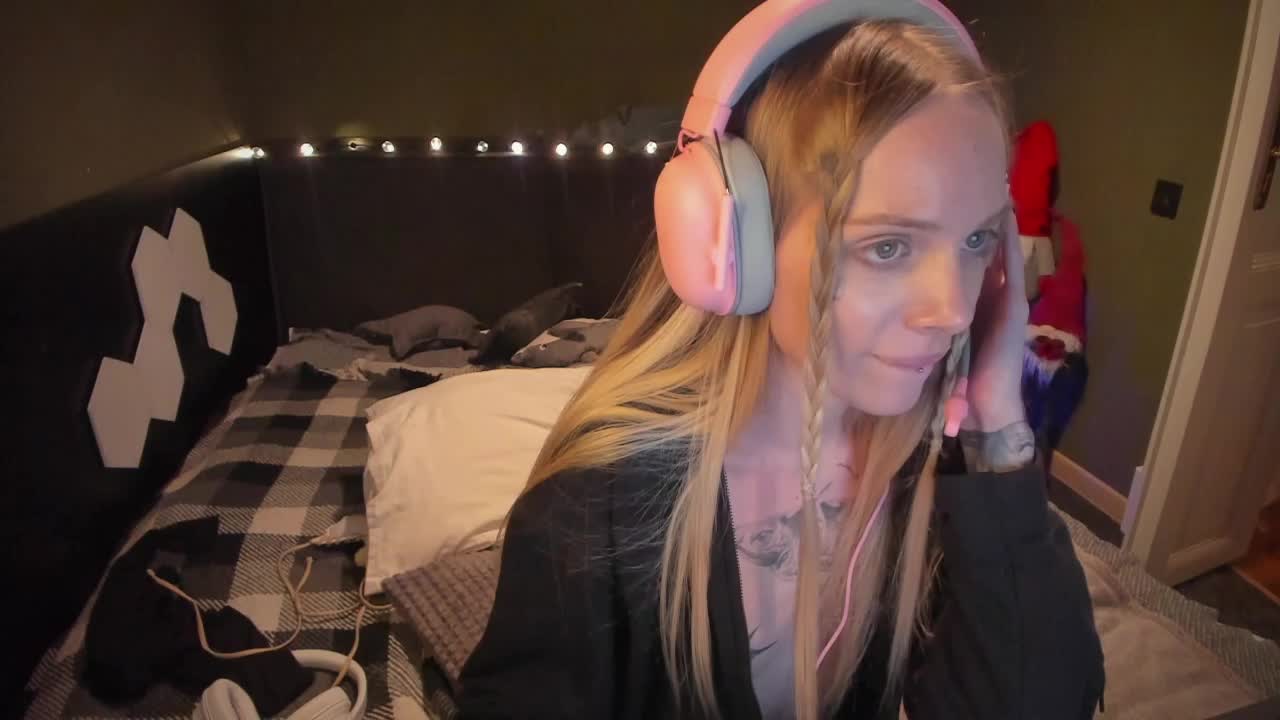 Tina_ne_malina Adult Chat October 4, 2025