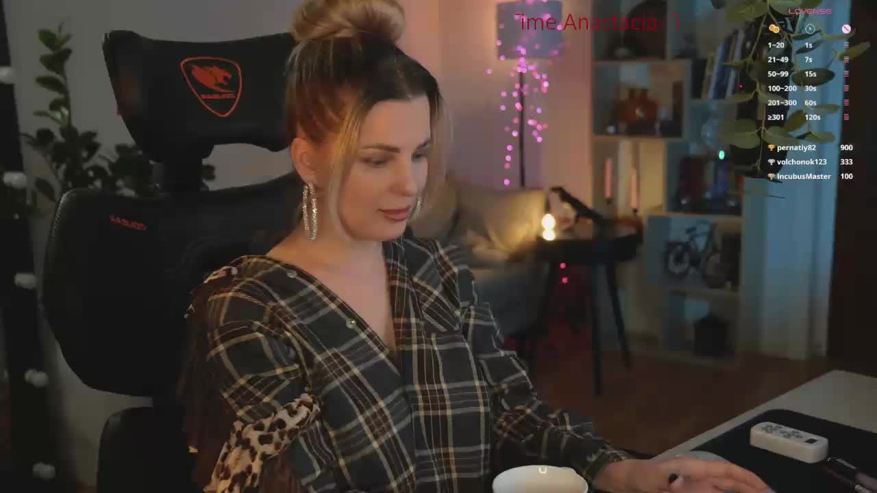 _Lady_M_ Adult Chat October 4, 2025