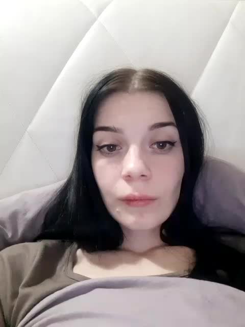 Luna29a Adult Chat October 4, 2025