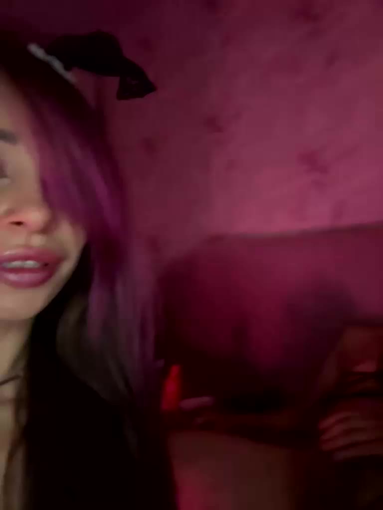 VIP17CoupleDream Adult Chat October 4, 2025