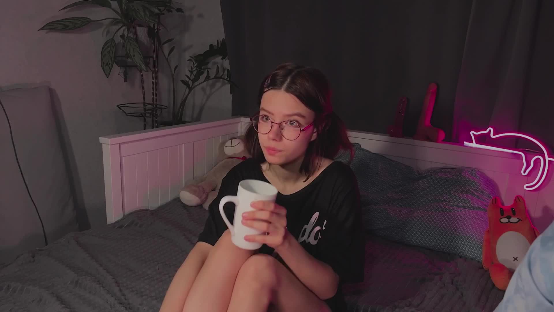 Z0mb1el0ll1 Adult Chat October 4, 2025