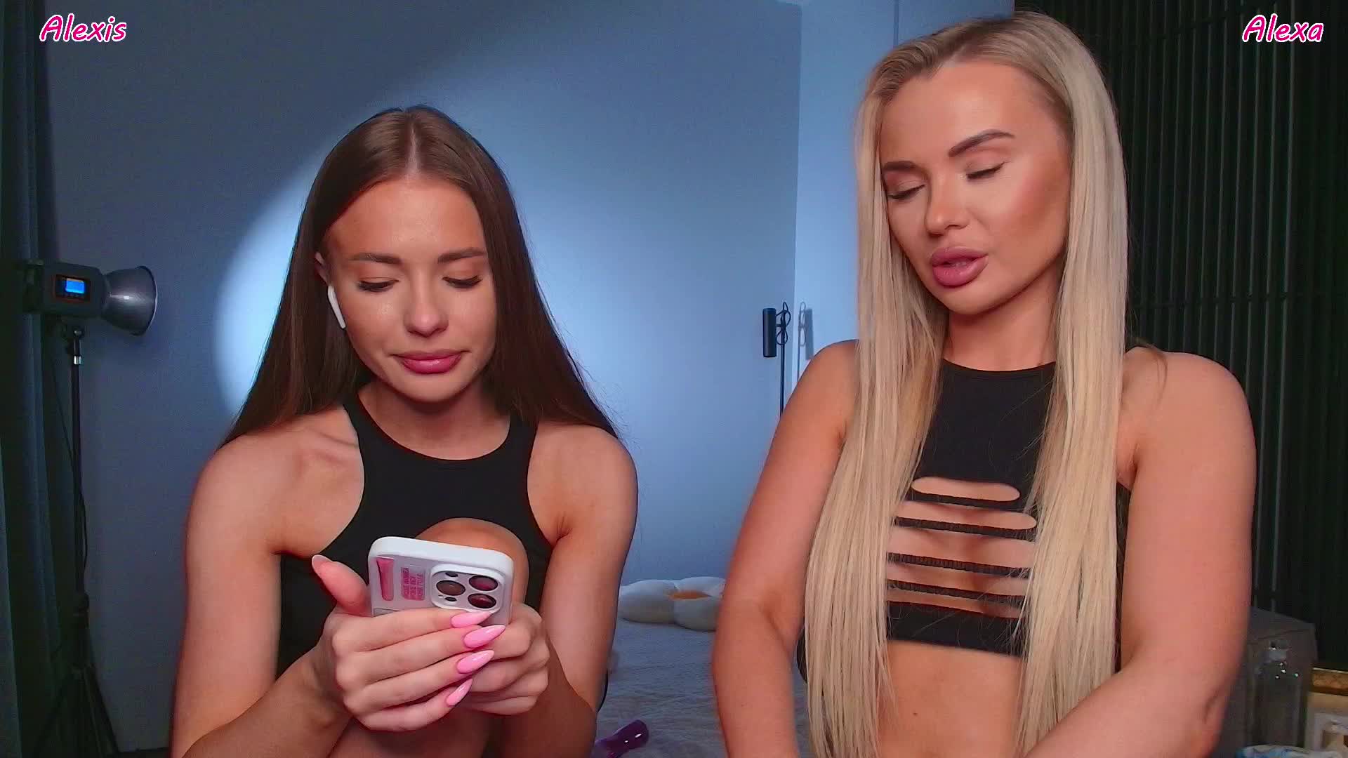 AlexisGrays Adult Chat October 4, 2025