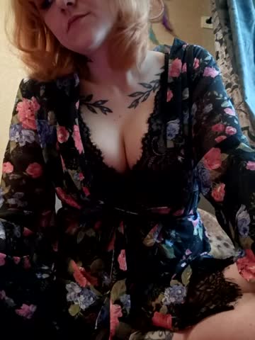 --Mari-- Adult Chat October 4, 2025