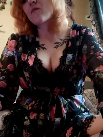 --Mari-- Adult Chat October 4, 2025