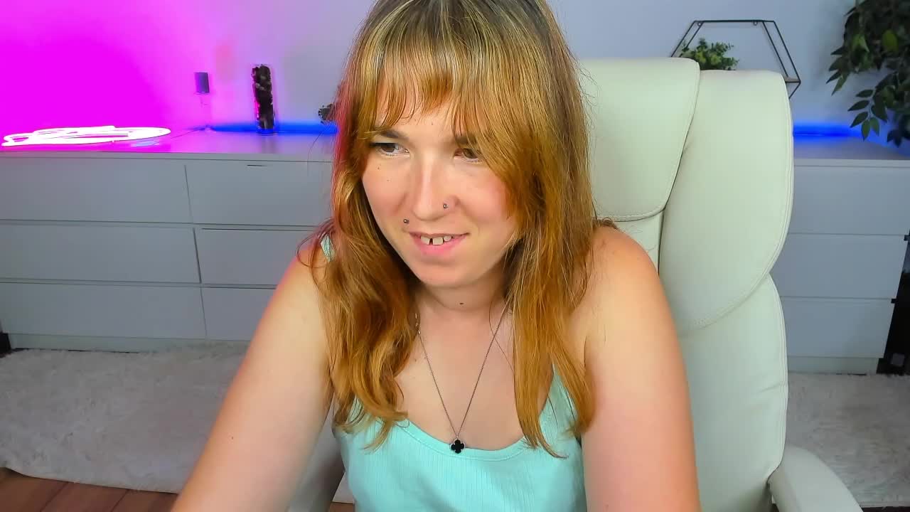 SofiiDarling Adult Chat October 4, 2025