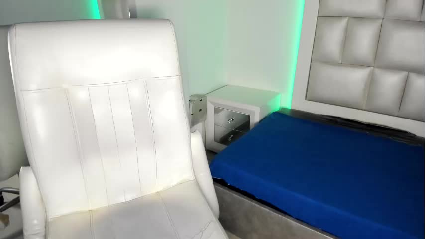 laura__js_ Adult Chat October 4, 2025