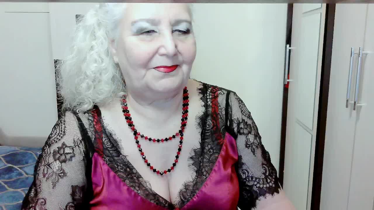 GrannyWants Adult Chat October 4, 2025