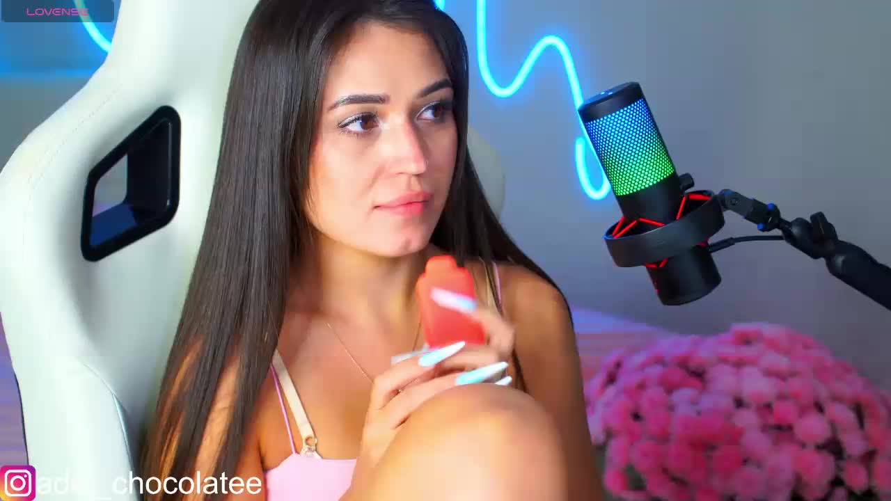 Anutka-chocolatee Adult Chat October 4, 2025