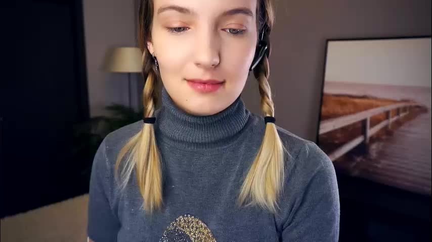 tashinapetitto Adult Chat October 4, 2025