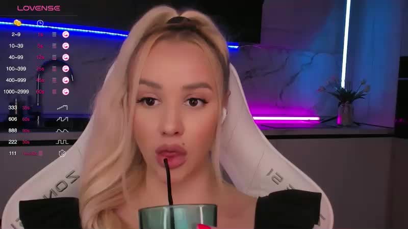 In-your-fucking-mind Adult Chat October 4, 2025