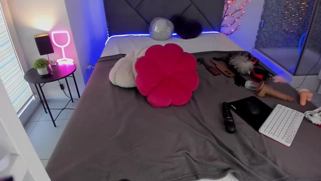 CassieEvans Adult Chat October 4, 2025