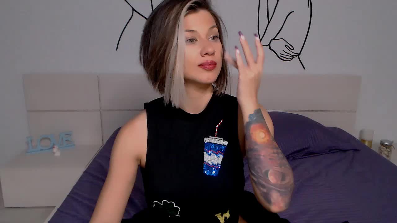 devilishfox Adult Chat October 4, 2025