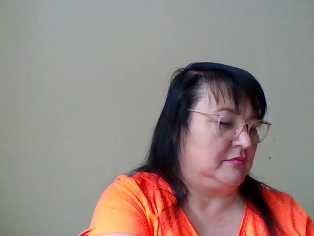 lora805608 Adult Chat October 4, 2025