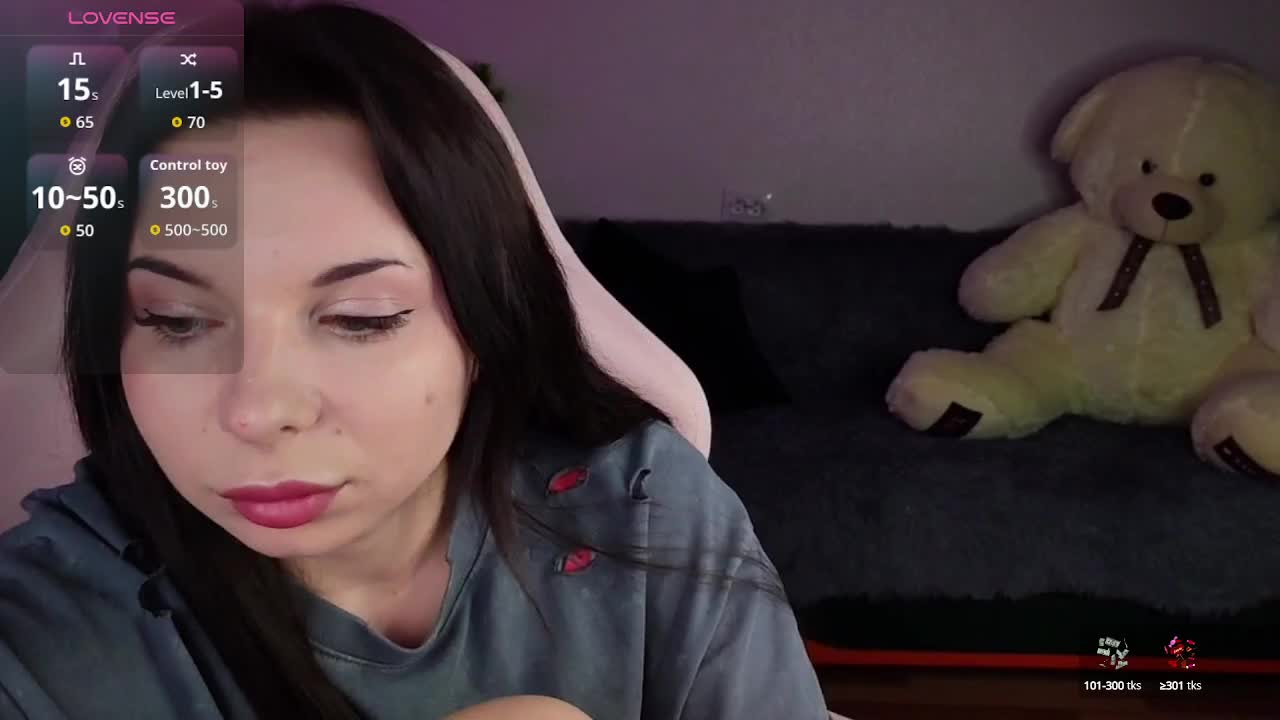 Lady-shy Adult Chat October 4, 2025