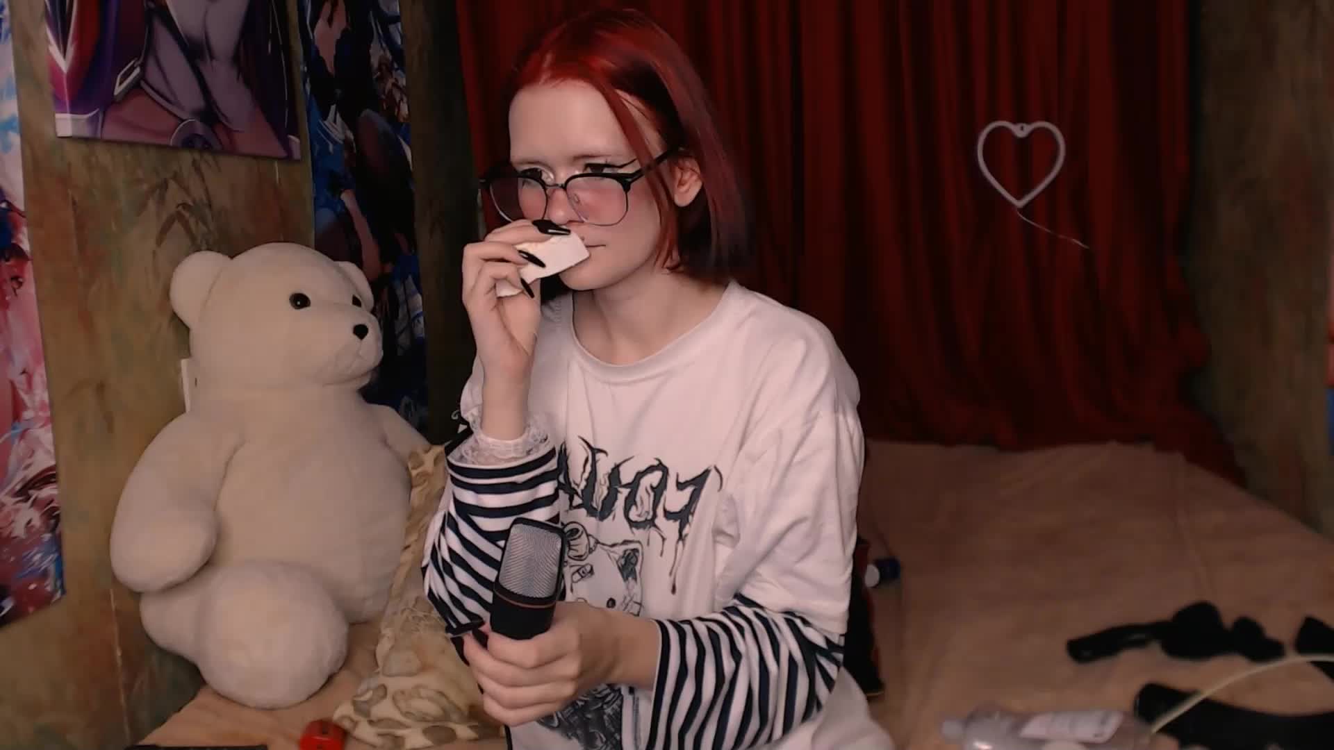 Velvet-and-Venom Adult Chat October 4, 2025