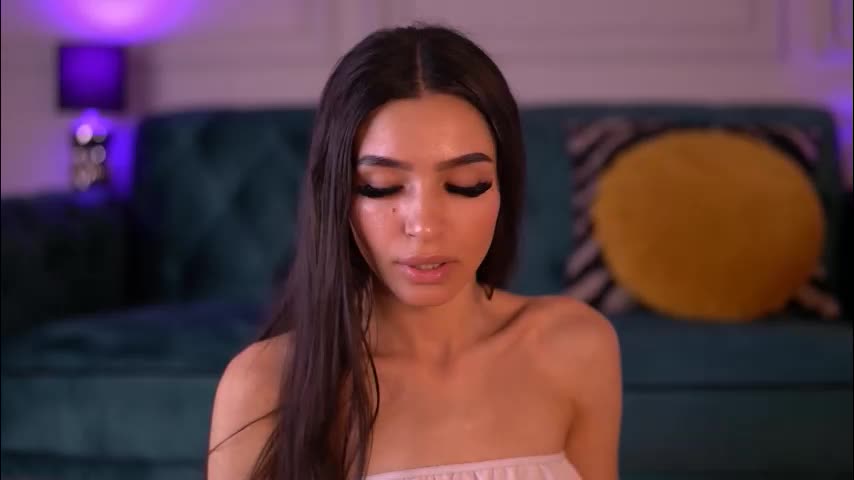 aishaclaire Adult Chat October 4, 2025