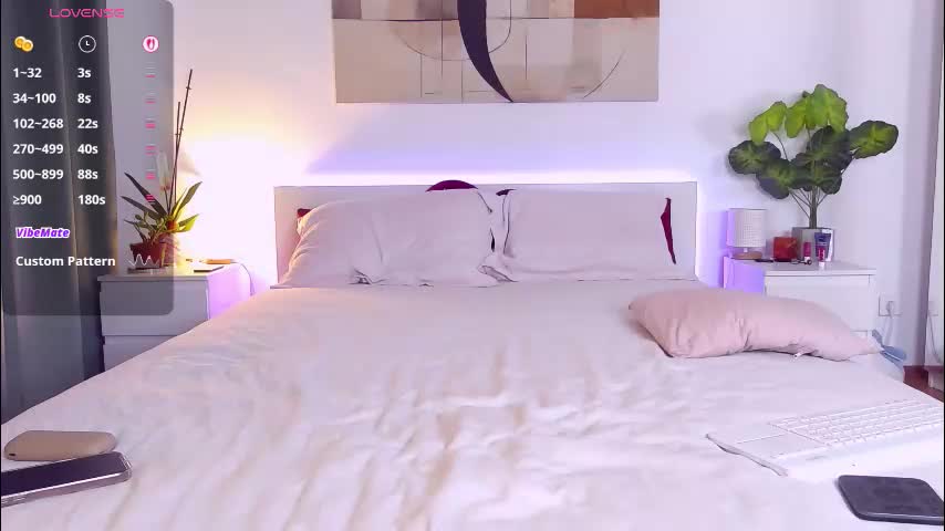 nadeen_ Adult Chat October 4, 2025