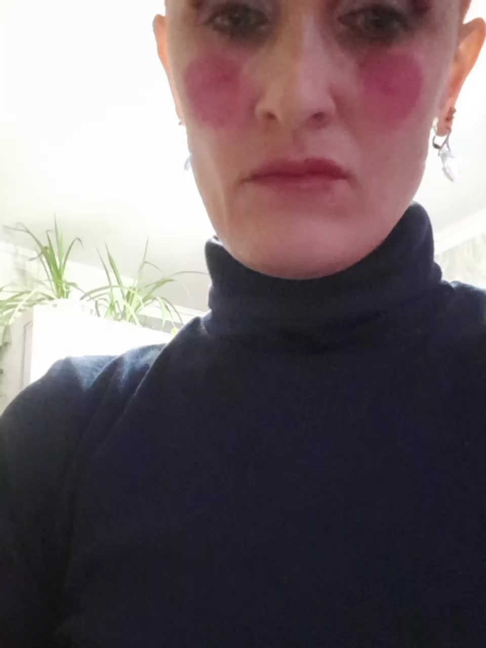 N-I-M-F-O-M-A-N-K-A Adult Chat October 4, 2025