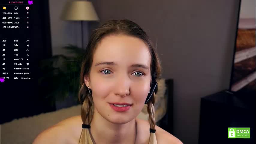 tashinapetitto Adult Chat October 4, 2025