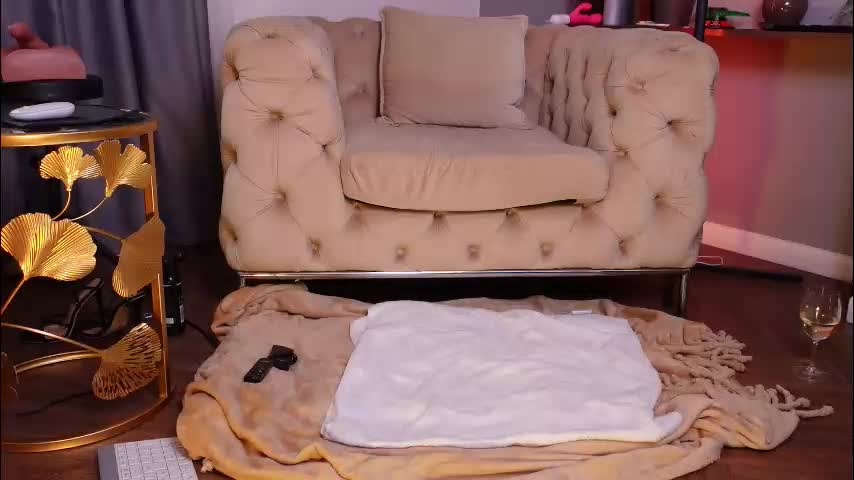 miss_m Adult Chat October 4, 2025