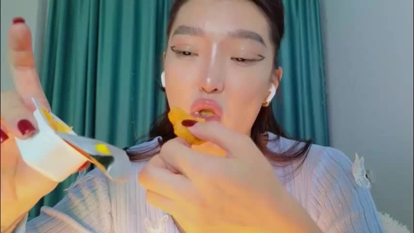 hey_herbal Adult Chat October 5, 2025