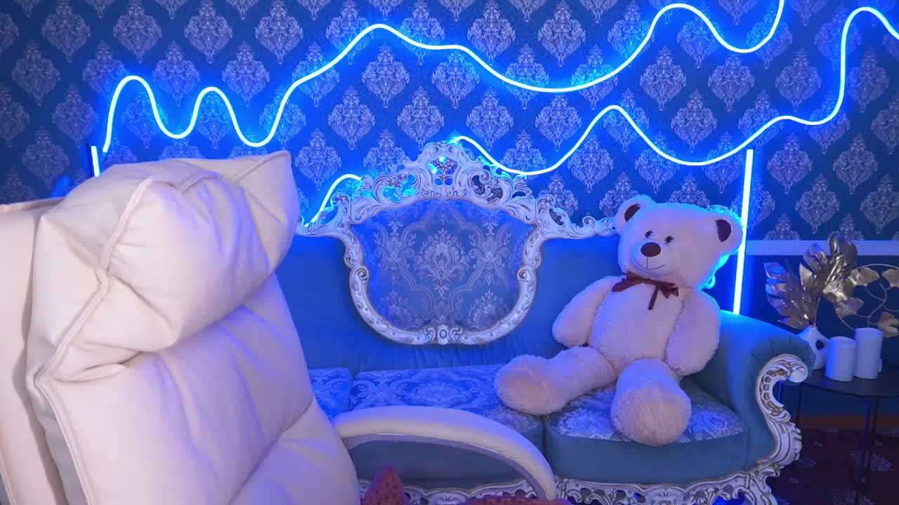 MissRossi Adult Chat October 5, 2025