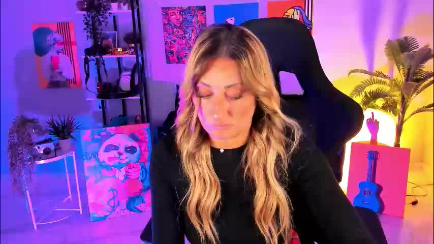 sarahholly Adult Chat October 5, 2025