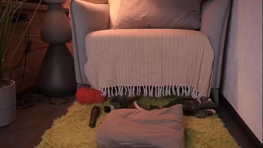 bunnybonn1e Adult Chat October 5, 2025