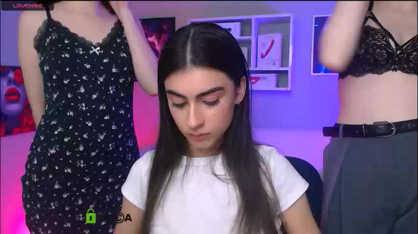 riley_sanders Adult Chat October 5, 2025