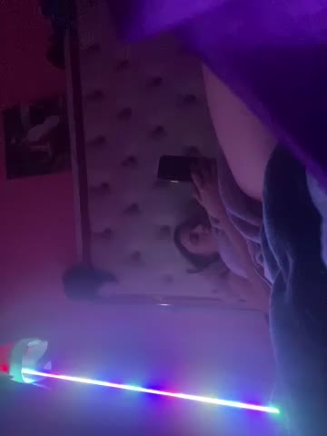 Flossy_Vettie Adult Chat October 5, 2025