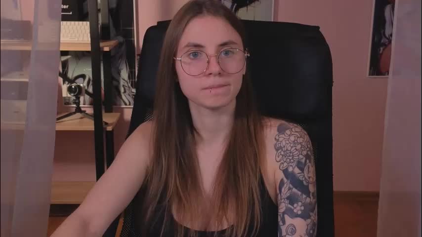 _lovelylove_ Adult Chat October 5, 2025